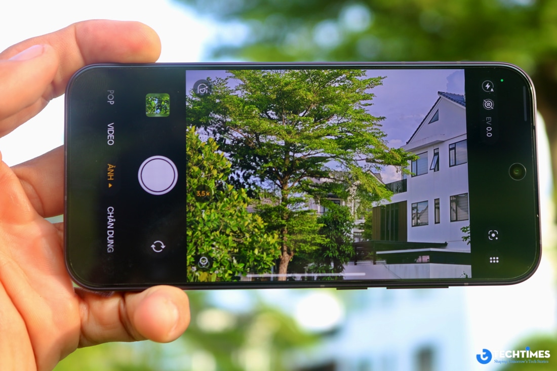 Đánh giá OPPO Reno16 5G: Khi AI và camera cùng giúp việc sáng tạo nội dung trở nên đơn giản hơn TechTimes Vietnam Reno16 5G TechTimes 3 TechTimes Vietnam Đánh giá OPPO Reno16 5G: Khi AI và camera cùng giúp việc sáng tạo nội dung trở nên đơn giản hơn