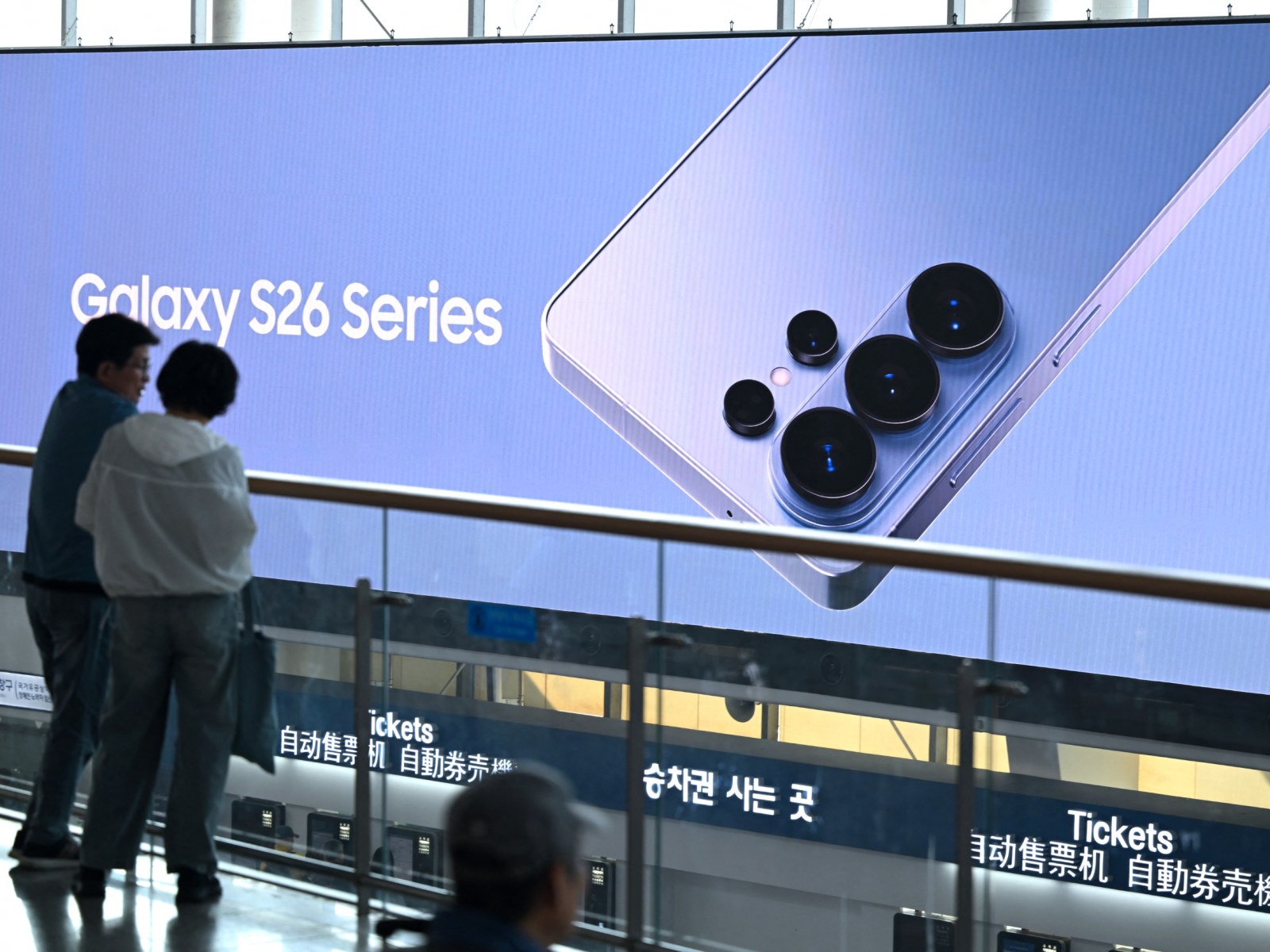 Samsung lập kỷ lục lợi nhuận quý cao nhất lịch sử ngành công nghệ, nhưng cổ phiếu vẫn lao dốc gần 7% TechTimes Vietnam Samsung lập kỷ lục lợi nhuận quý cao nhất lịch sử ngành công nghệ, nhưng cổ phiếu vẫn lao dốc gần 7%