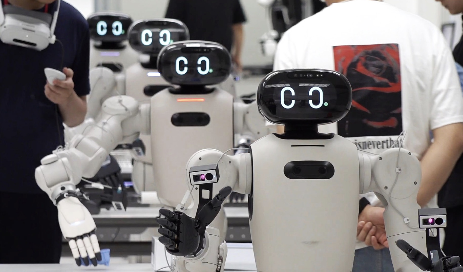 LG thành lập Trung tâm Kinh doanh Robot, tăng tốc chiến lược AI vật lý trong tương lai TechTimes Vietnam LG thành lập Trung tâm Kinh doanh Robot, tăng tốc chiến lược AI vật lý trong tương lai