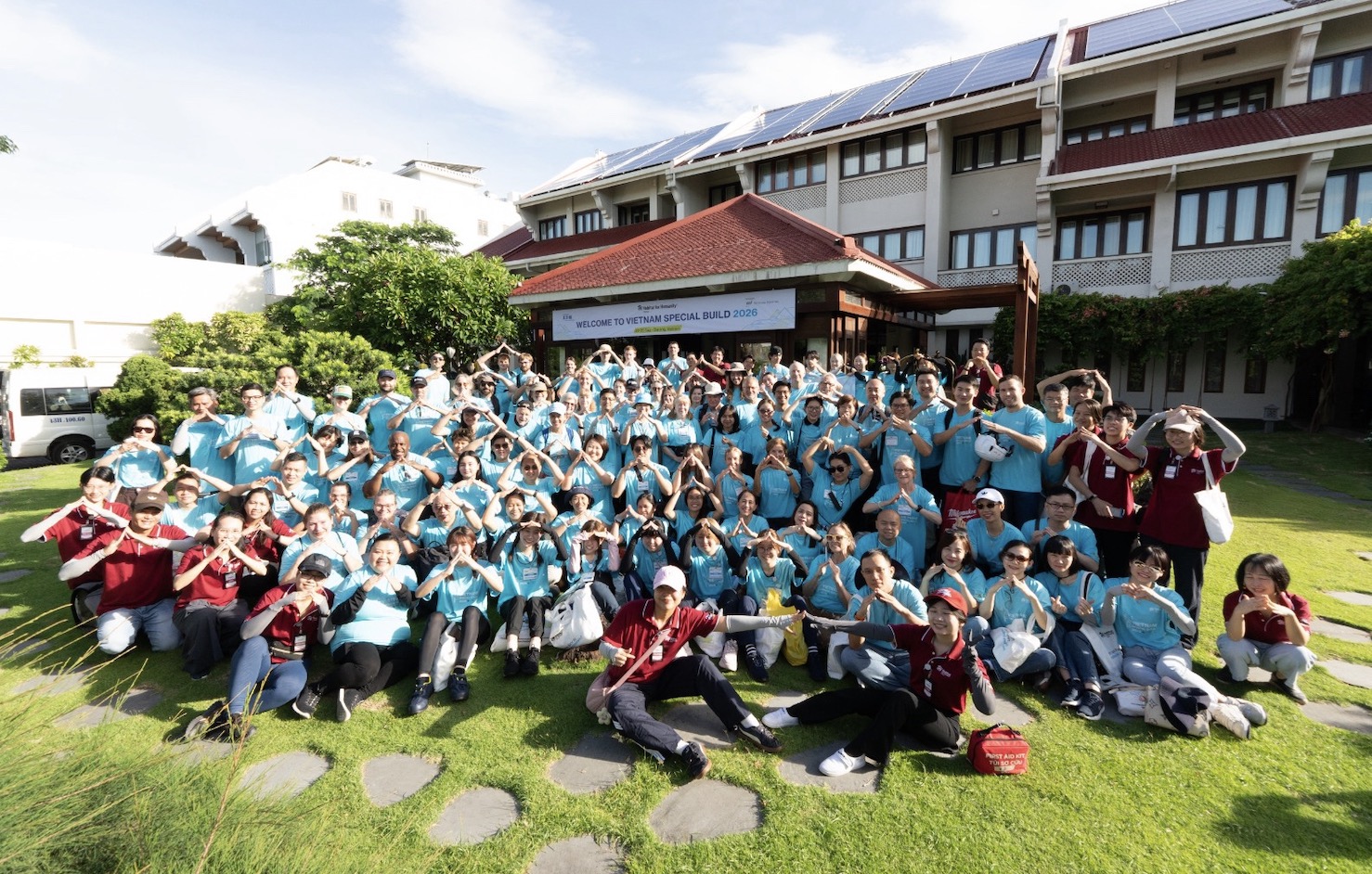 Eaton và Habitat for Humanity chung tay xây dựng mái ấm chống chịu thiên tai tại miền Trung TechTimes Vietnam Chương trình Vietnam Special Build 2026 đã góp phần xây dựng nhà ở an toàn hơn, hỗ trợ các gia đình khó khăn tại miền Trung nâng cao khả năng chống chịu trước thiên tai.