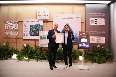 Hisense mang trải nghiệm màu sắc chân thực, thoải mái cho mắt và giải trí đắm chìm đến IFA 2026 TechTimes Vietnam 1788651404 456 Hisense mang trai nghiem mau sac chan thuc thoai mai TechTimes Vietnam Hisense mang trải nghiệm màu sắc chân thực, thoải mái cho mắt và giải trí đắm chìm đến IFA 2026