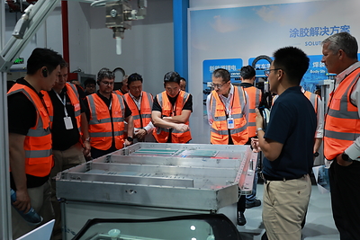 Ban lãnh đạo toàn cầu của KUKA đến thăm Centron để trao đổi kỹ thuật về sản xuất lắp ráp thông minh TechTimes Vietnam Ban lanh dao toan cau cua KUKA den tham Centron TechTimes Vietnam Ban lãnh đạo toàn cầu của KUKA đến thăm Centron để trao đổi kỹ thuật về sản xuất lắp ráp thông minh