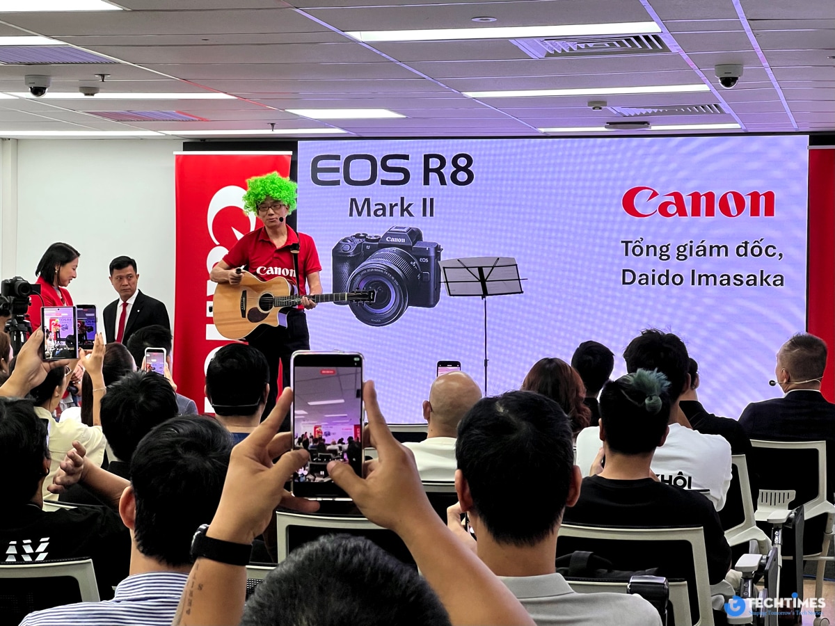 Canon ra mắt EOS R8 Mark II với chống rung IBIS và loạt tính năng sáng tạo mới TechTimes Vietnam EOS R8 II TechTimes 1 TechTimes Vietnam Canon ra mắt EOS R8 Mark II với chống rung IBIS và loạt tính năng sáng tạo mới