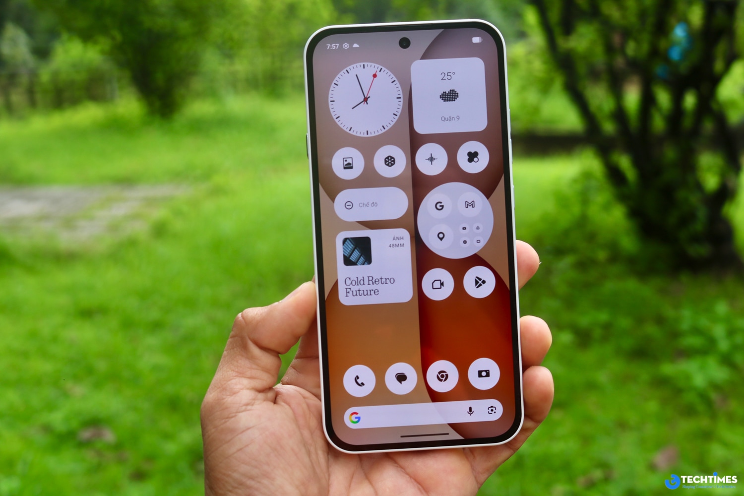 Màn hình AMOLED Nothing Phone (4a)
