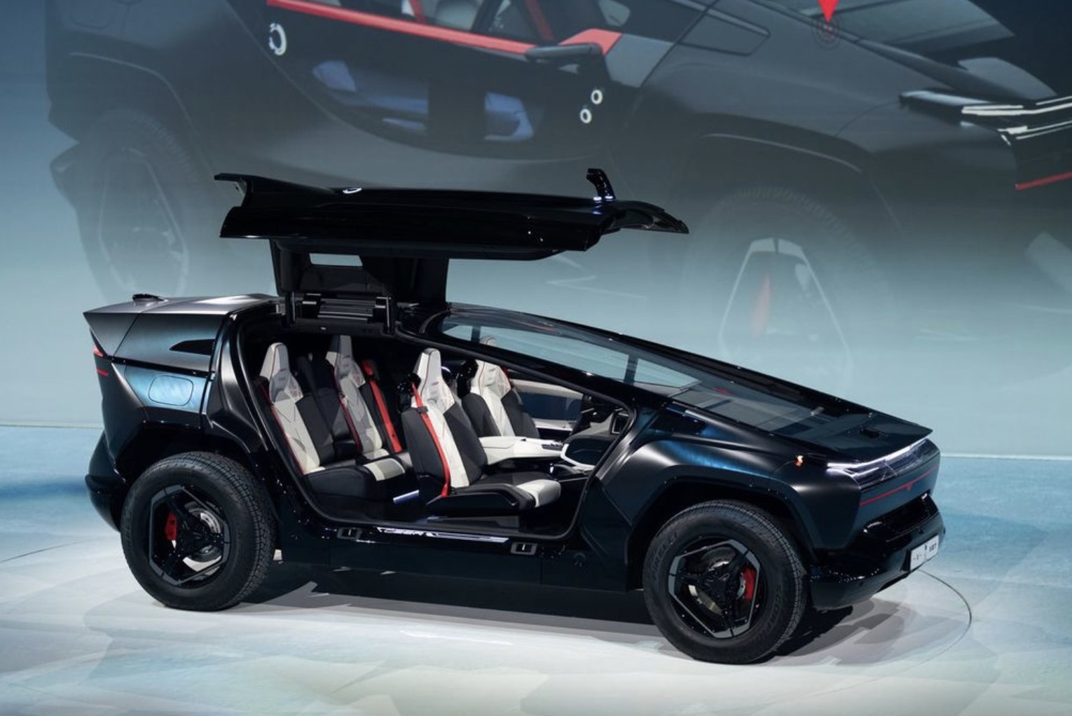 CEER EXOBOT interior