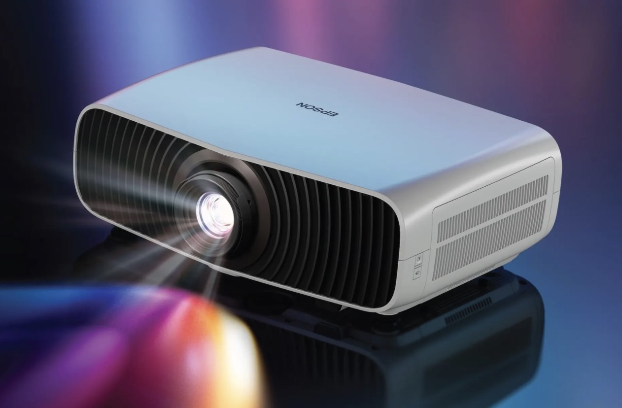 Epson ra mắt bộ ba máy chiếu laser 4K hướng đến rạp phim tại gia TechTimes Vietnam Epson vừa giới thiệu ba mẫu máy chiếu laser 4K mới gồm Home Cinema LS5000, LS6000 và LS7500, hướng đến người dùng xây dựng hệ thống rạp phim tại gia với độ sáng tối đa 3.500 lumen, hỗ trợ HDR và khả năng trình chiếu màn hình kích thước lớn.