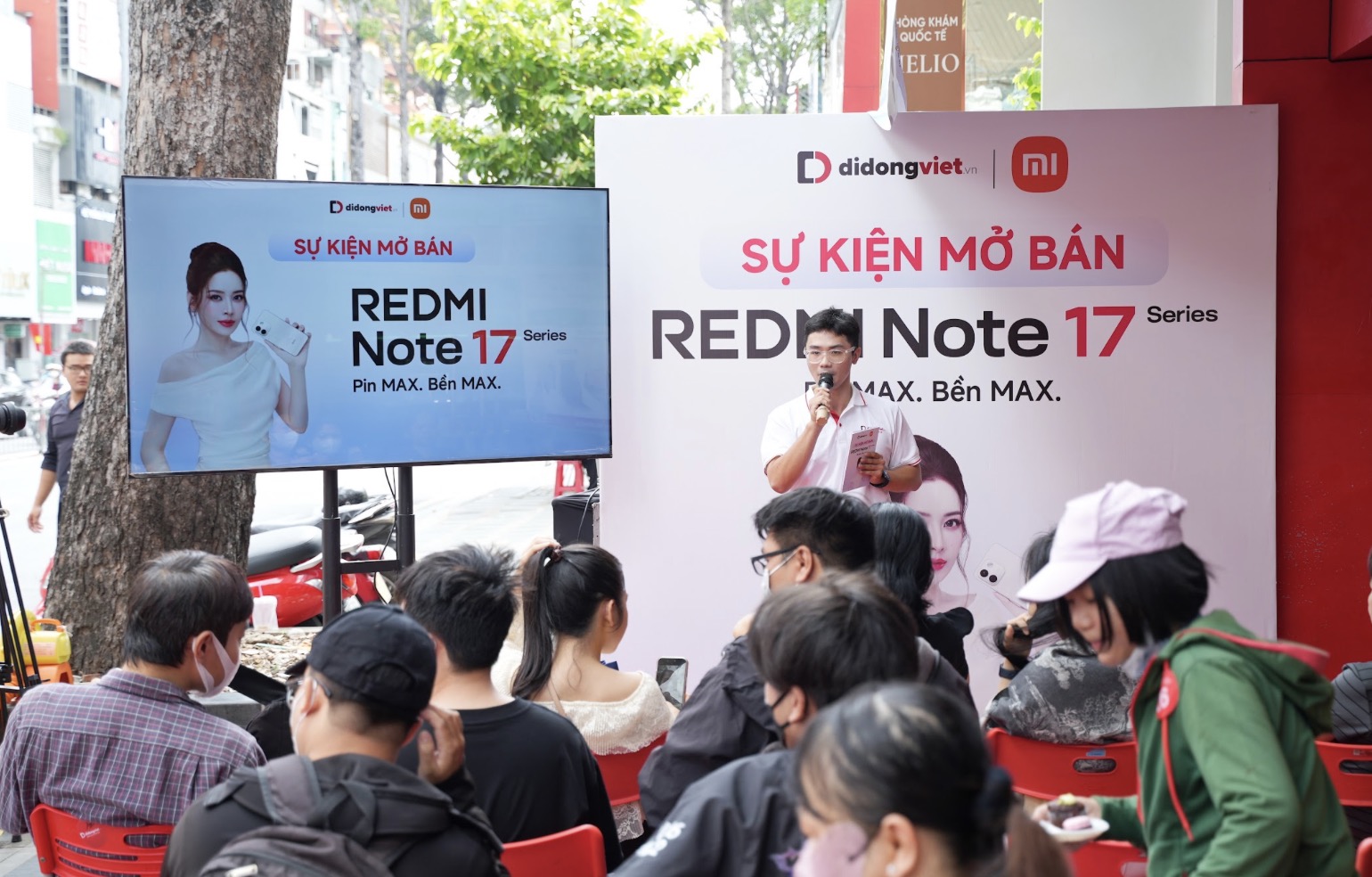 Di Động Việt mở bán REDMI Note 17 series, giá từ 5,49 triệu đồng