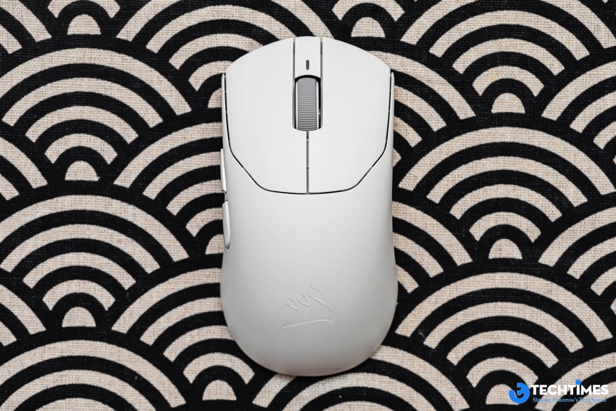 Đánh giá CORSAIR SABRE V3 PRO UltraLight Wireless: Chuột gaming 37g và tham vọng nâng tầm độ chính xác TechTimes Vietnam Đánh giá CORSAIR SABRE V3 PRO UltraLight Wireless: Chuột gaming 37g và tham vọng nâng tầm độ chính xác