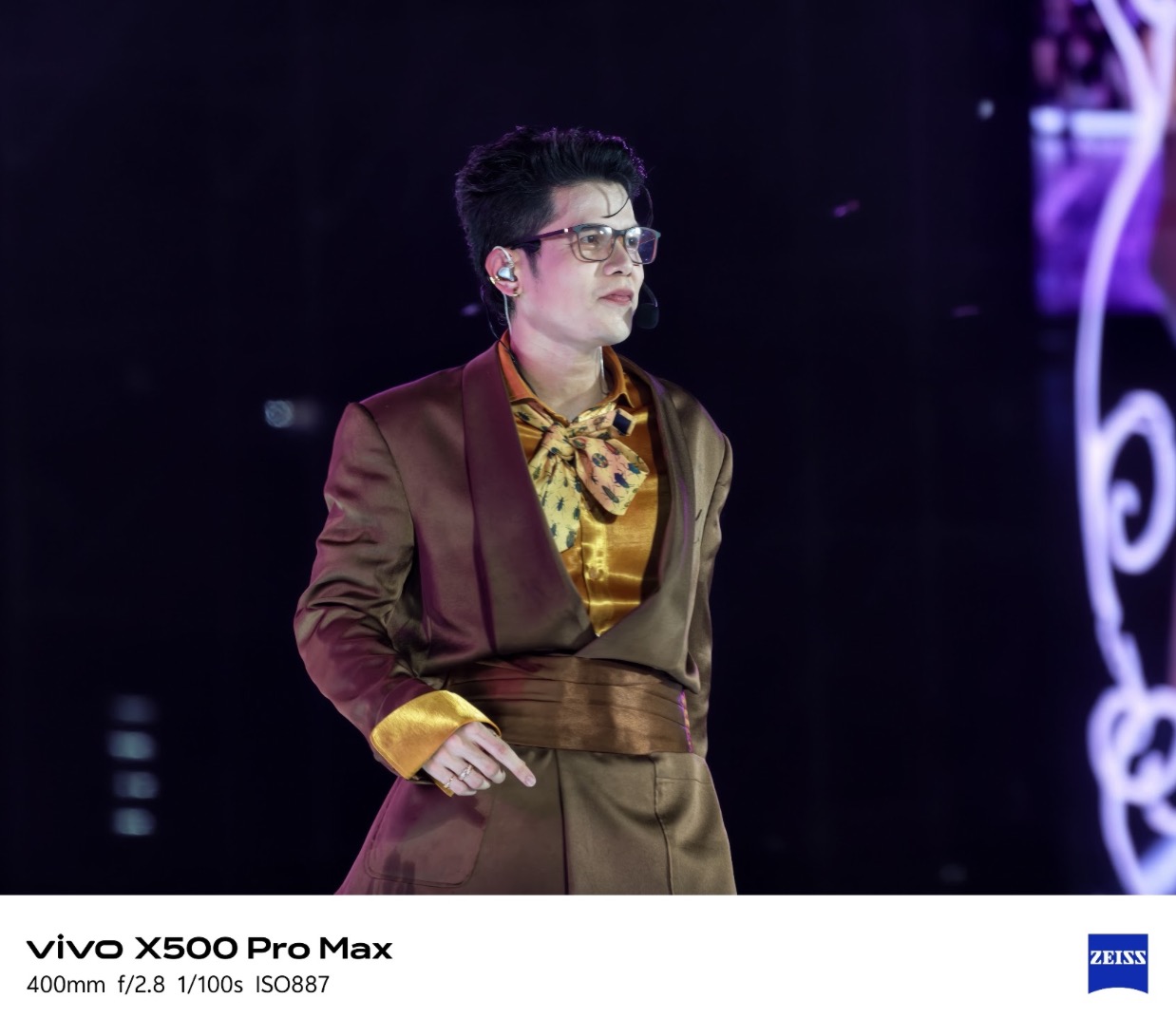 Trải nghiệm vivo X500 Series tại Anh Trai Vượt Ngàn Chông Gai 2026: Tối ưu khả năng quay fancam TechTimes Vietnam Các chế độ khung hình trên vivo X500 Series hướng đến việc giúp người dùng linh hoạt ghi lại cả tiết mục nhóm lẫn khoảnh khắc riêng của nghệ sĩ.