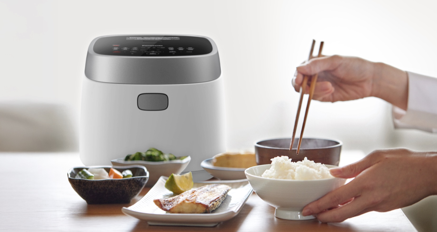 Dòng nồi cơm điện Panasonic với công nghệ Zero Coating, hướng đến trải nghiệm nấu nướng bền bỉ, tiện lợi và an tâm hơn trong mỗi bữa cơm gia đình.